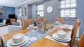 The Station Apartment- A Stunning Space, Close To The City Centre